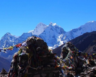 Everest Three High Pass Trek
